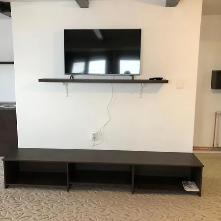 Darius Apartment *